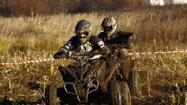 Poslední závod MČR v cross country čtyřkolek v Lažanech.