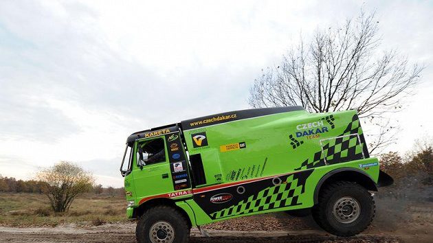 Speciál Tatra Czech Dakar Teamu při testech v Senici.