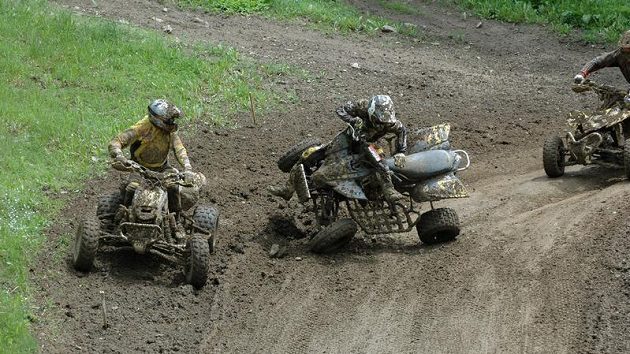 Závod MČR v quadcrossu v Jiníně.