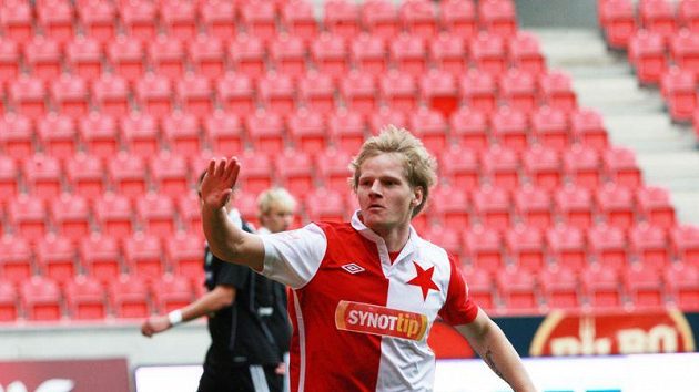 Štěpán Koreš slaví úvodní gól Slavie do sítě Příbrami, který vstřelil už ve druhé minutě zápasu.