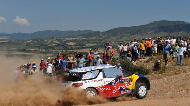 Sébastien Loeb se Citroënem na trati Rallye Akropolis.