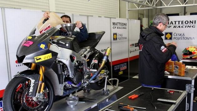 Peškův motocykl japonské značky Moriwaki pro novou kubatůru Moto2.