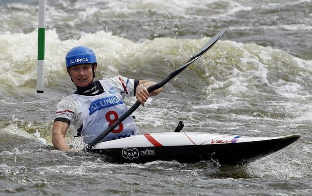 Kajakářka Štěpánka Hilgertová byla v nedělním finále SP v Troji desátá kvůli chybě na páté brance, kterou minula