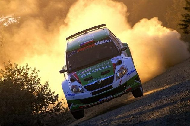 Jan Kopecký na rychlostní zkoušce Kyperské rallye 2011, po níž zůstal 1,5 bodu od titulu šampióna IRC.