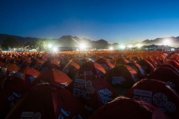 Zázemí Cape Epic 2015 pro amatérské závodníky.