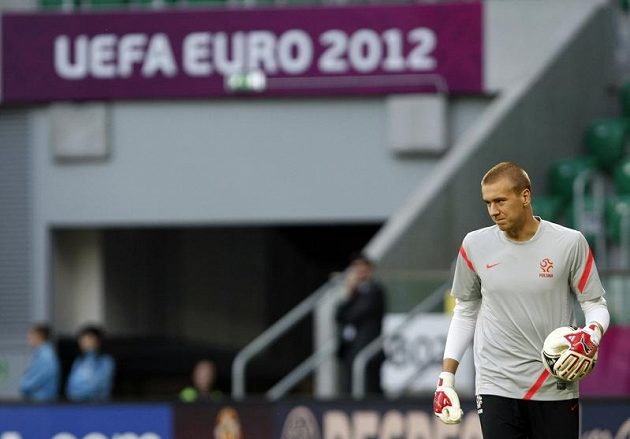 Brankář polské fotbalové reprezentace Grzegorz Sandomierski na tréninku před zápasem proti Česku