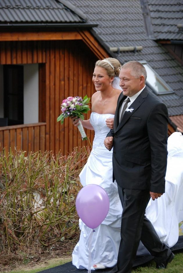 Skokanka o tyči Jiřina Ptáčníková, mistryně Evropy 2012, se od pátku jmenuje Svobodová