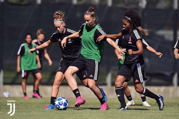 Útočnice Andrea Stašková na tréninku Juventusu Turín.
