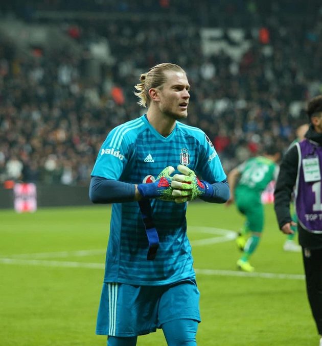 Gólman Loris Karius.