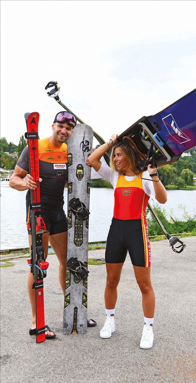 Skifařka Ester Ledecká a lyžař a snowboardista Ondřej Synek. Nebo naopak?