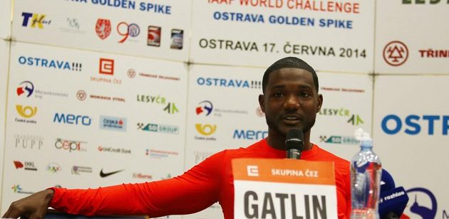 Americký sprinter Justin Gatlin na tiskové konferenci před ostravskou Zlatou tretrou.