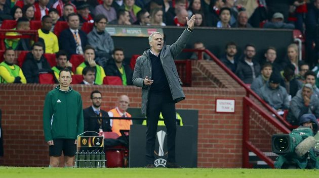 Kouč Manchesteru United Jose Mourinho během odvety semifinále Evropské ligy.