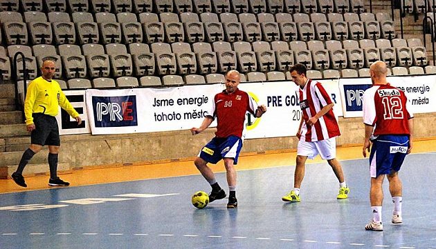 Nadcházející ročník fotbalové ligy firem Golden Tour se těší nebývalému zájmu, přihlašování nových týmů je v plném proudu.
