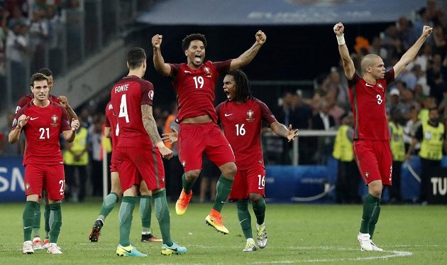 Portugalci na ME ani v pátém zápase v regulérní hrací době nevyhráli. Přesto jsou na šampionátu mezi čtyřmi nejlepšími celky.