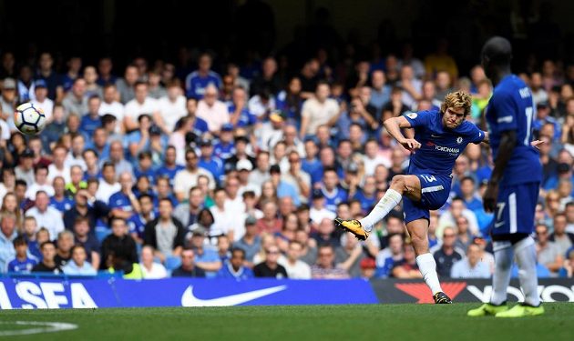 Chelsea bojovala v prvním kole sezóny Premier League proti fotbalistům Burnley, prohrála 2:3