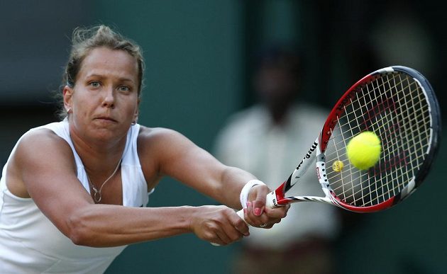 Vítězné tažení Barbory Zahlavové-Strýcové letošním Wimbledonem skončilo ve čtvrtfinále.