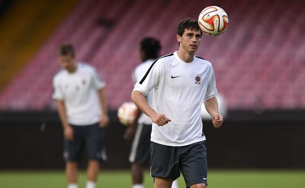 Sparťanský záložník Kamil Vacek zná neapolský stadión ještě ze svého působení v Chievu Verona.