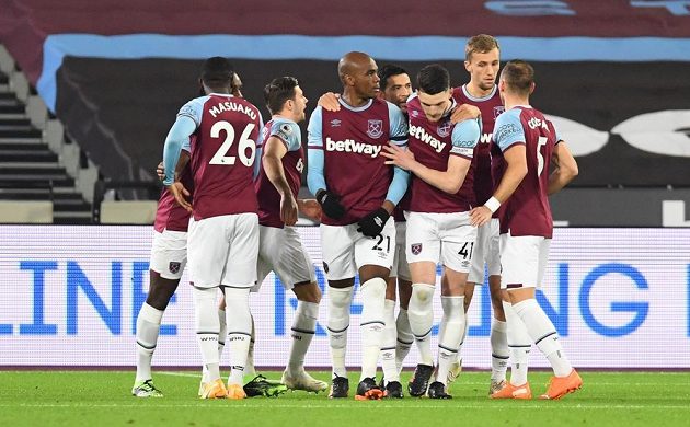 West Ham players enjoyed the goal scored by Aston Ville Angelo Ogbonna (21).