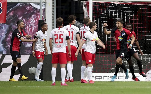 Hertha Berlín si z bundesligového zápasu v Lipsku odvezla cennou remízu 2:2.