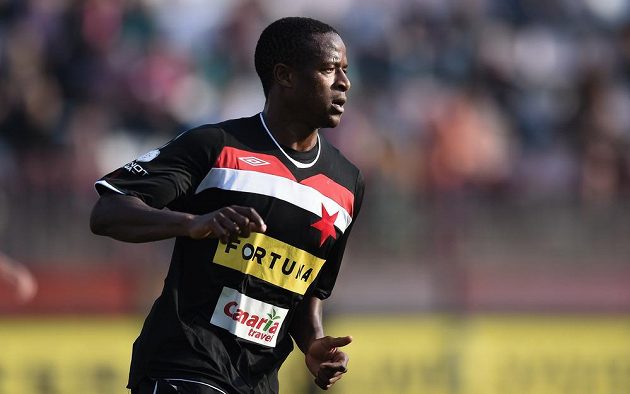 Útočník pražské Slavie Dame Diop v utkání 3. kola Poháru FAČR proti Viktorii Žižkov.