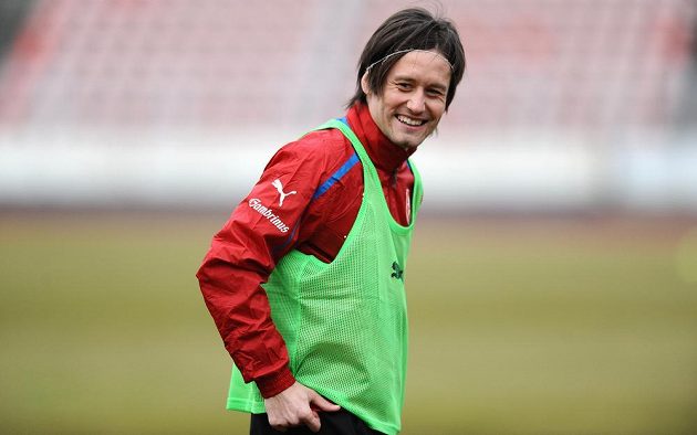 Tomáš Rosický během tréninku české fotbalové reprezentace před utkáním s Norskem.