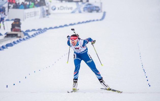 Veronika Vítková dobíhá do cíle vytrvalostního závodu na MS v Oslu.
