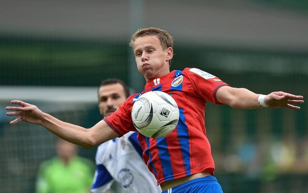 Plzeňský Jan Chramosta během přípravného utkání s Karabachem v rakouském Westendorfu.