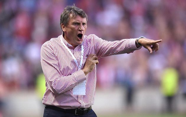 Slávistický kouč Miroslav Beránek během utkání 2. kola Synot ligy s Baníkem Ostrava.