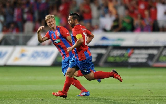 Kapitán Viktorie Plzeň Pavel Horváth oslavuje svůj třetí gól utkání 3. předkola Ligy mistrů s Nomme Kalju.