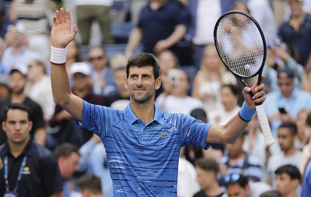 Srbský tenista Novak Djokovič neměl v prvním kole US Open problém. Vyhrál ve třech setech.