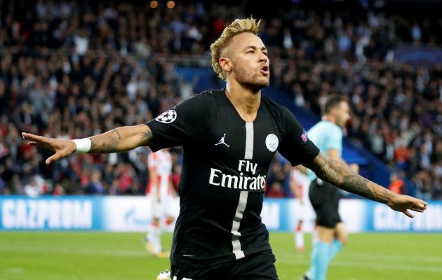 Neymar z PSG se raduje z druhého gólu proti CZ Bělehrad. 