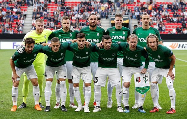 Fotbalisté Jablonce před utkáním v Rennes.