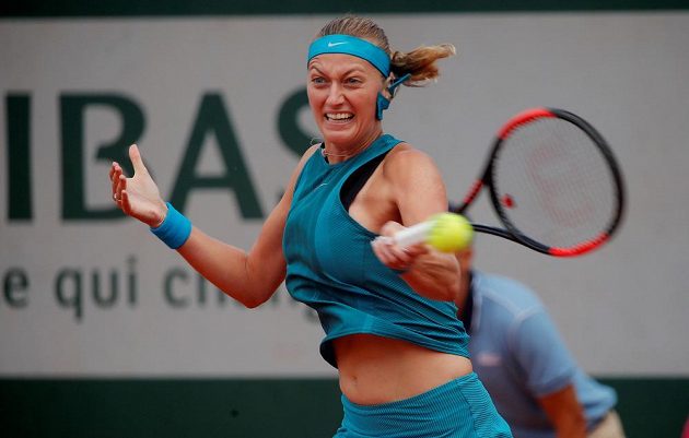 Petra Kvitová během zápasu 2. kola French Open. 