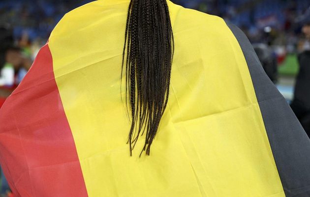 Vlasy belgické sedmibojařky Nafissatou Thiamové poutají pozornost fotografů.