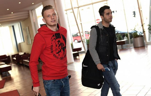 Sparťaňský záložník Ladislav Krejčí (vlevo) a jablonecký středopolař Martin Pospíšil na srazu české fotbalové reprezentace.