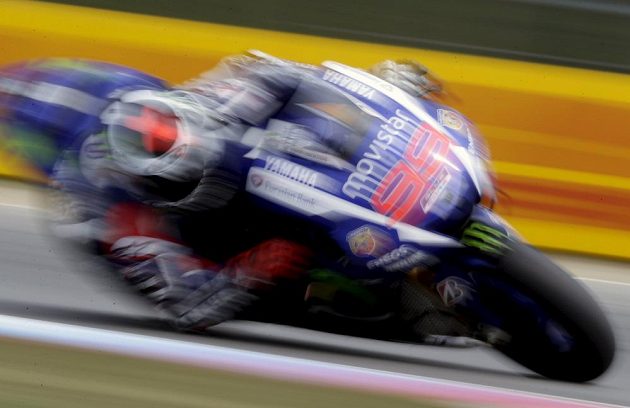 Jorge Lorenzo při kvalifikaci na Velkou cenu v Brně zlomil letitý rekord okruhu.