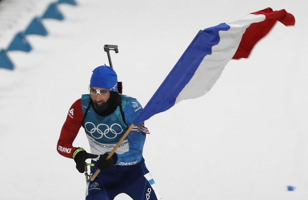 Martin Fourcade v olympujské stáhačce portvrdil formu, vyhrál s velkým náskokem na trati 12,5 kilometru.