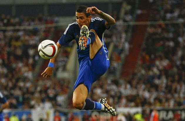 Argentinský záložník Ángel di María v Düsseldorfu zářil. Německu jeden gól dal, další tři pak připravil.