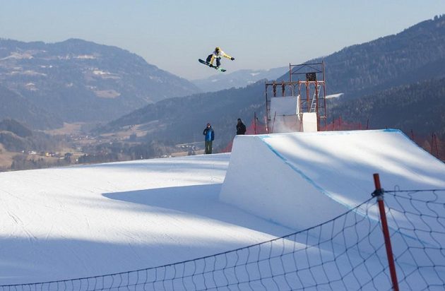 Česká snowboardistka Kateřina Vojáčková.