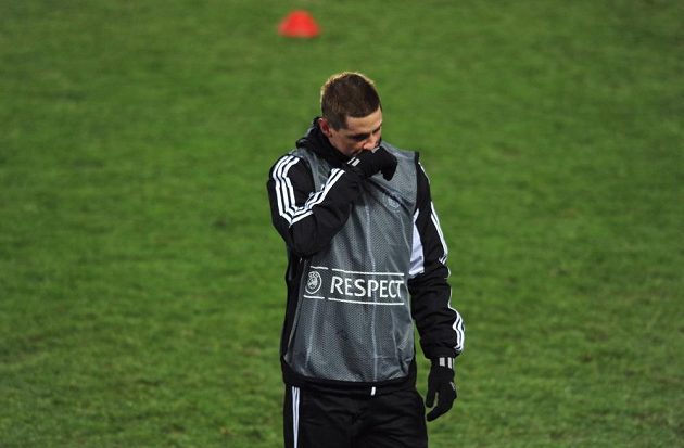 Španělský útočník Fernando Torres ve službách Chelsea během středečního tréninku na Letné.