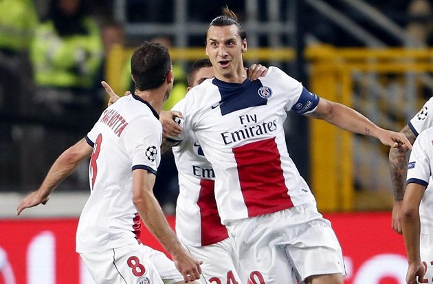 Útočník Paris Saint-Germain Zlatan Ibrahimovic se raduje z jednoho z gólů, které vstřelil Anderlechtu.