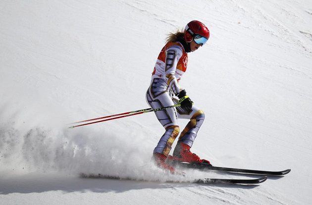 Česká reprezentantka Ester Ledecká ukázala v obřím slalomu, že je českou lyžařskou jedničkou.