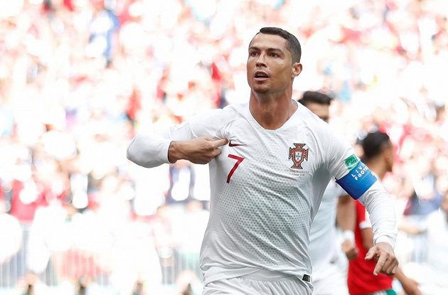 Největší hvězda letošního MS - Portugalec Cristiano Ronaldo. Proti Maroku dal gól, byla to už jeho čtvrtá trefa na šampionátu v Rusku.