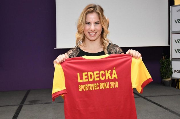 Ester Ledecká měla důvod k úsměvům