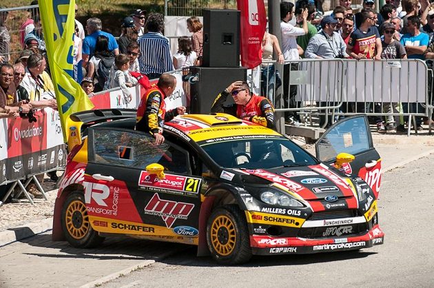 Martin Prokop (vpravo) a Jan Tománek při Portugalské rallye 2014.