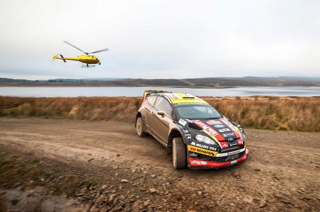 Martin Prokop s Fordem Fiesta WRC na trati Britské rallye 2014.