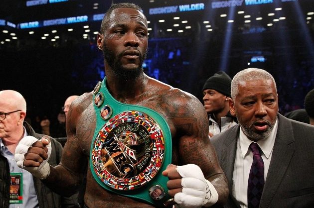Deontay Wilder kývl na nabídku, která činí miliardu korun. Na podzim se v ringu potká s jedničkou, Anthonym Joshuou.