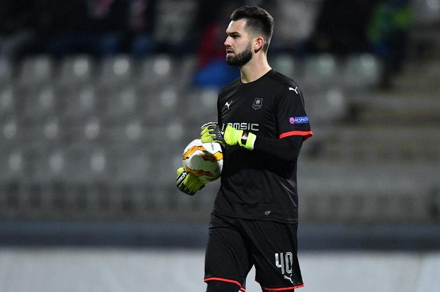 Brankář Tomáš Koubek nechyběl v sestavě Rennes v utkání základní skupiny Evropské ligy na půdě FK Jablonec.