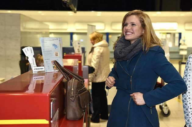 Biatlonistka Gabriela Soukalová na letišti Václava Havla před odletem na přípravný kemp do Finska.