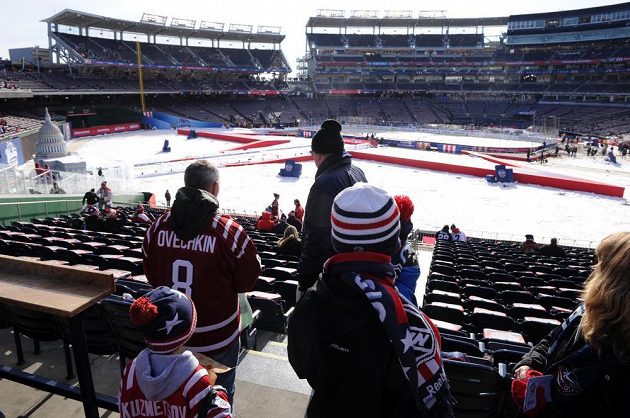 Pohled na arénu Nationals Park, dějiště Winter Classic 2015 mezi Washingtonem a Chicagem.